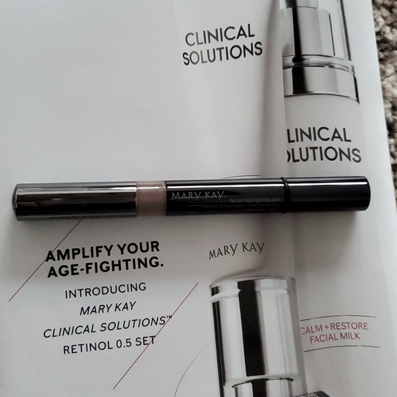 Mary Kay Highlighting Pen *RARE *Discontinued *3/$30* - Picture 2 of 2